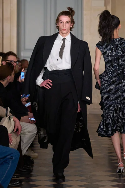 Look 23